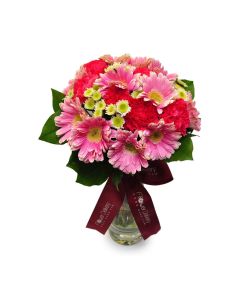 Classic Daisies flower arrangement